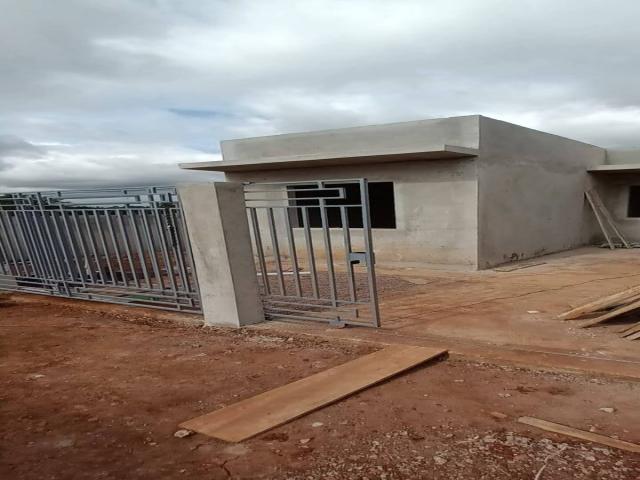 #55 - Casa para Venda em Ponta Grossa - PR