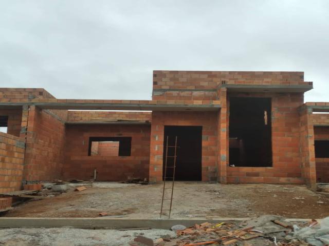 #113 - Casa para Venda em Ponta Grossa - PR - 2