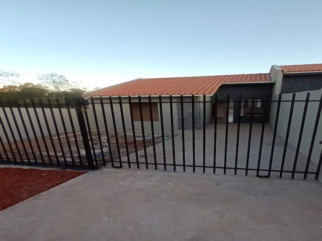 #42 - Casa para Venda em Ponta Grossa - PR